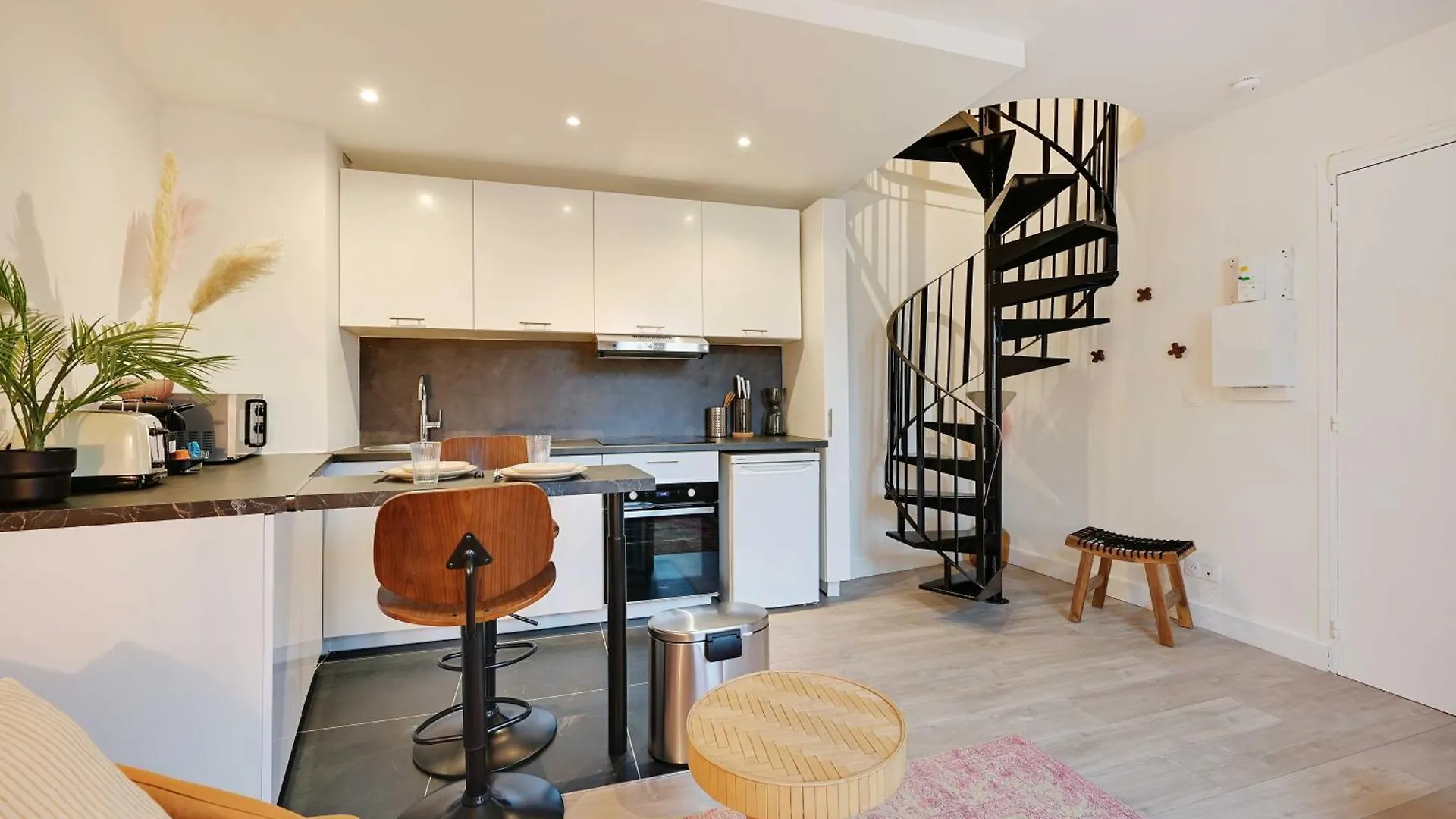 Charming Duplex - 1Br-2P - Le Marais Apartment Paris