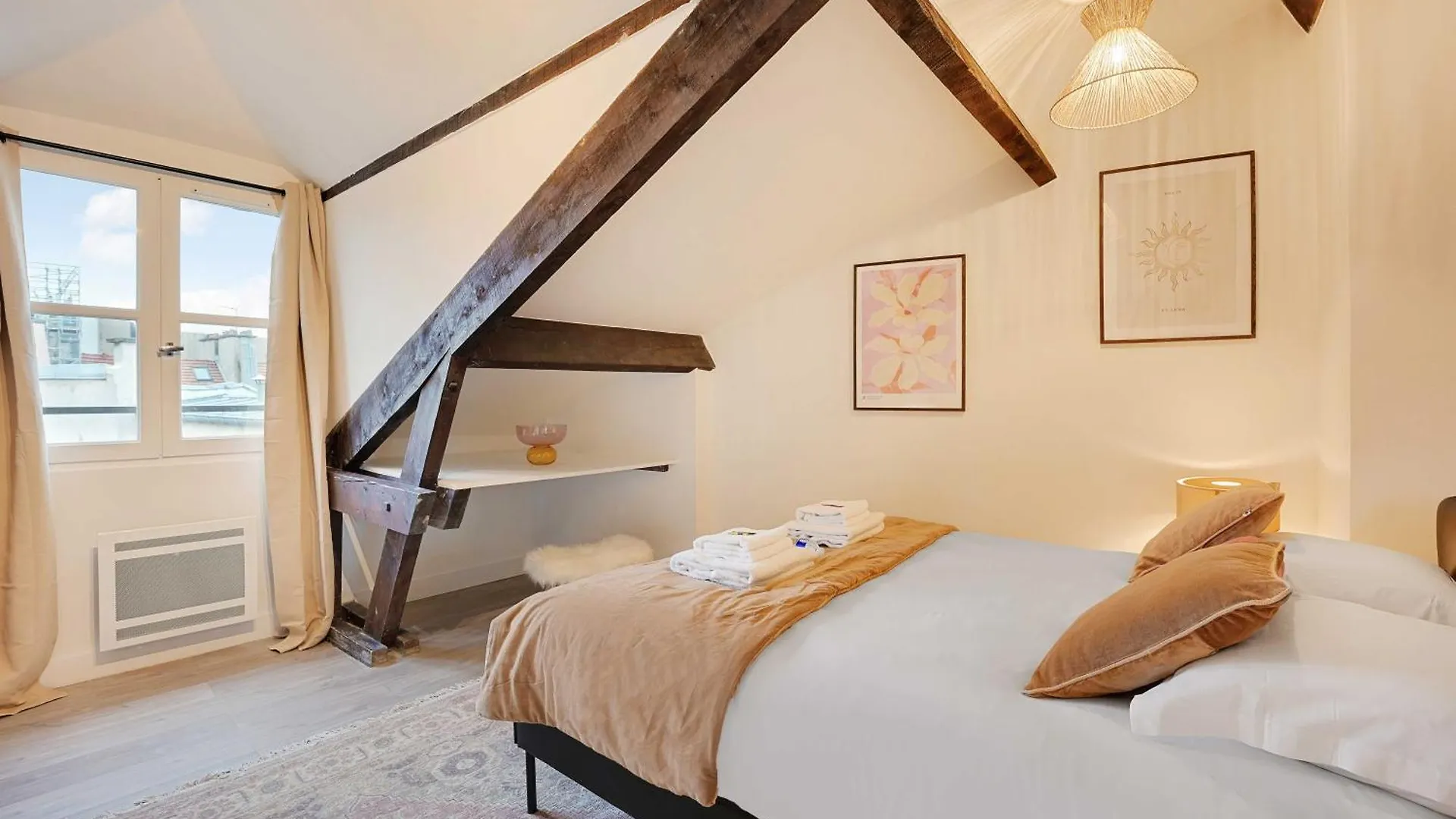 Charming Duplex - 1Br-2P - Le Marais Appartement Parijs