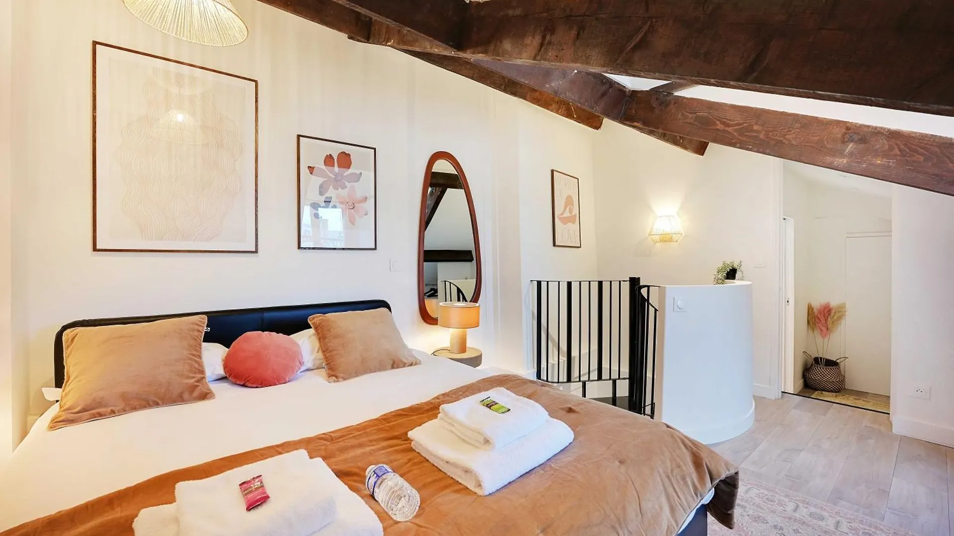 Charming Duplex - 1Br-2P - Le Marais Appartement Parijs Frankrijk